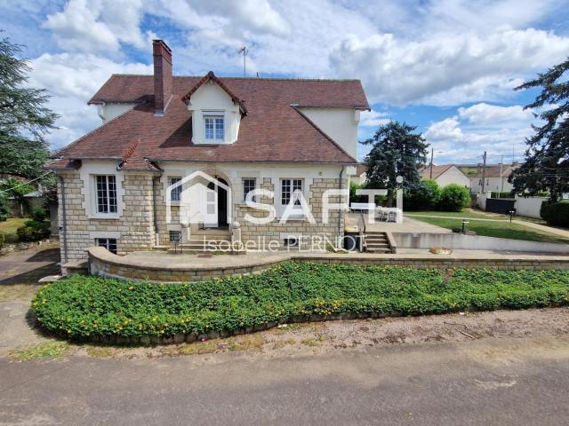 Maison 8 pièces 207 m²