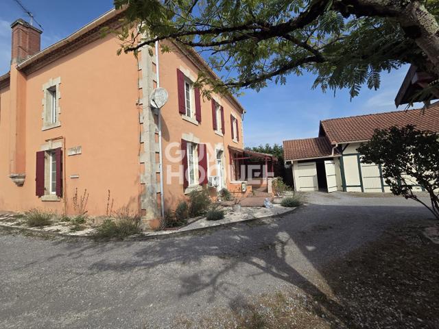 Maison 8 pièces 207 m²