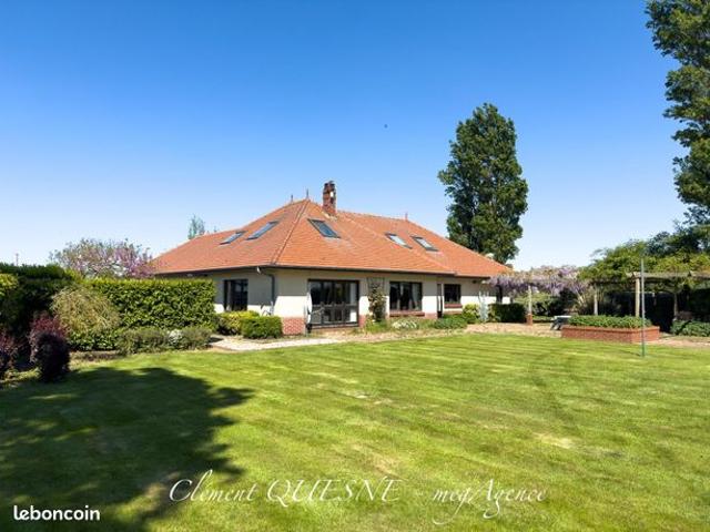 Maison 8 pièces 207 m²