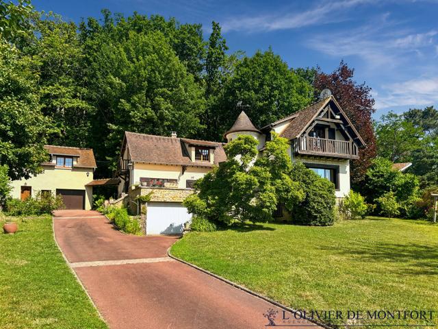 Maison 8 pièces 207 m²