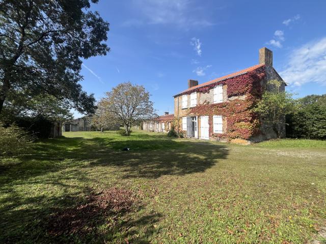 Maison 8 pièces 207 m²