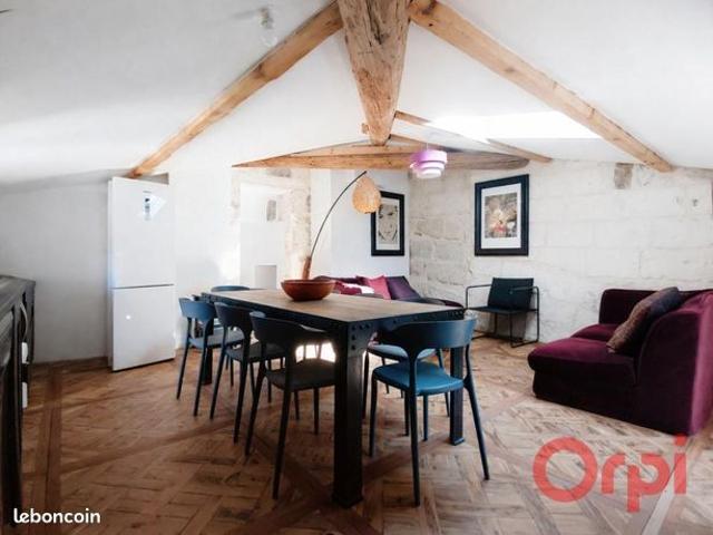 Maison 8 pièces 207 m²