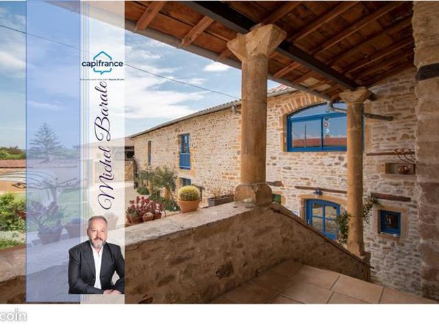 Maison 8 pièces 208 m²