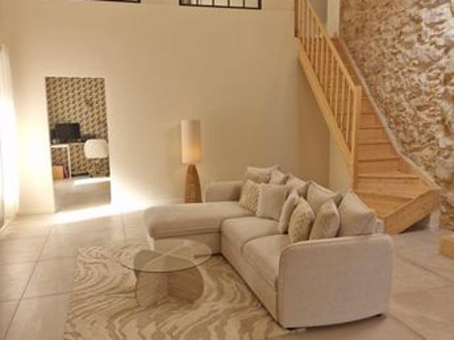 Maison 8 pièces 208 m²