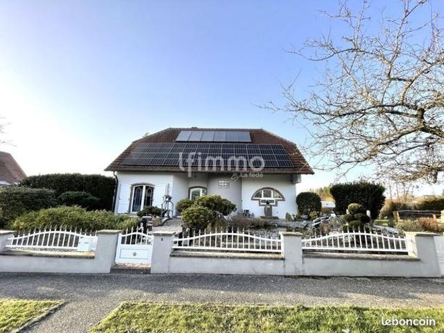 Maison 8 pièces 208 m²