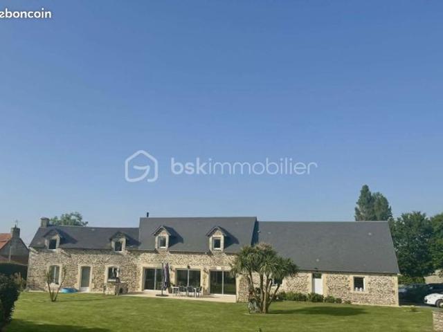 Maison 8 pièces 208 m²