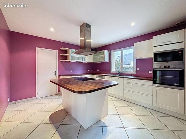Maison 8 pièces 208 m²