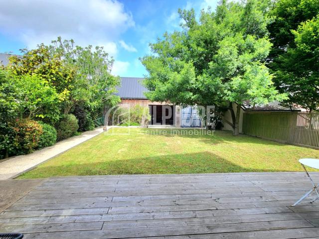 Maison 8 pièces 208 m²