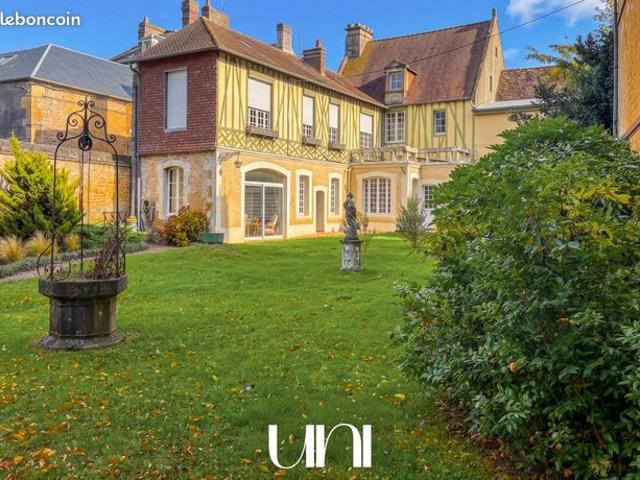 Maison 8 pièces 208 m²