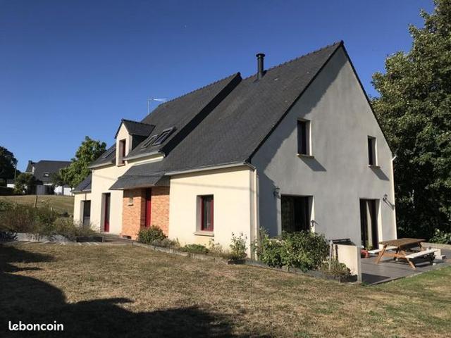 Maison 8 pièces 208 m²