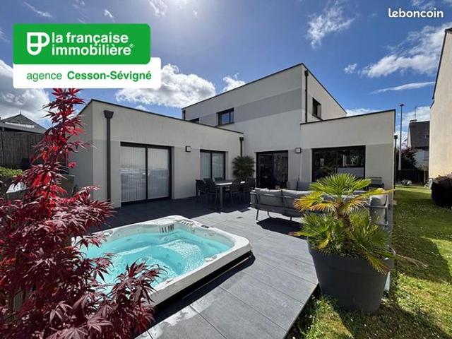Maison 8 pièces 208 m²