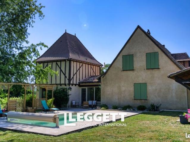 Maison 8 pièces 208 m²