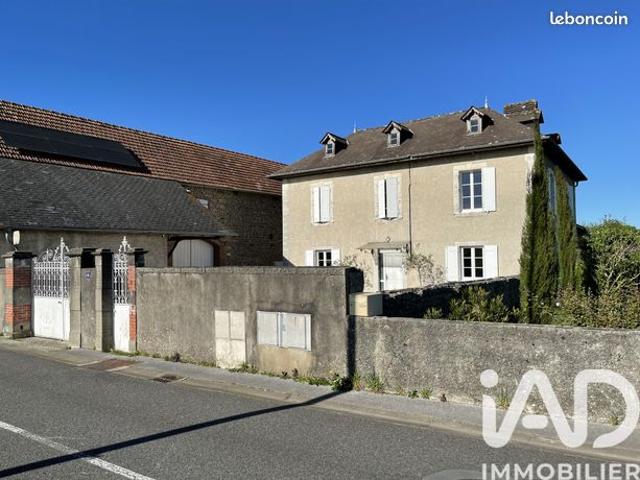 Maison 8 pièces 208 m²