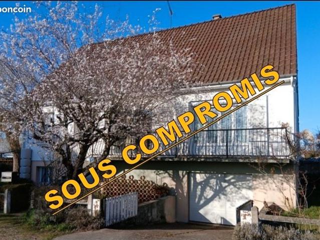Maison 8 pièces 209 m²