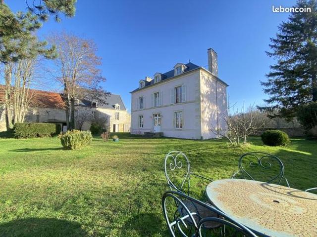 Maison 8 pièces 209 m²