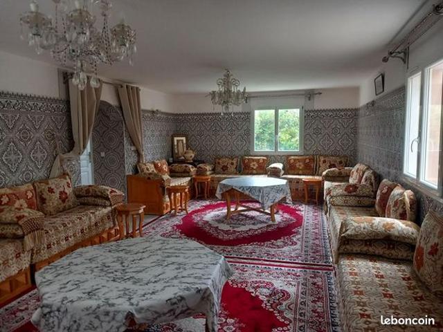 Maison 8 pièces 209 m²