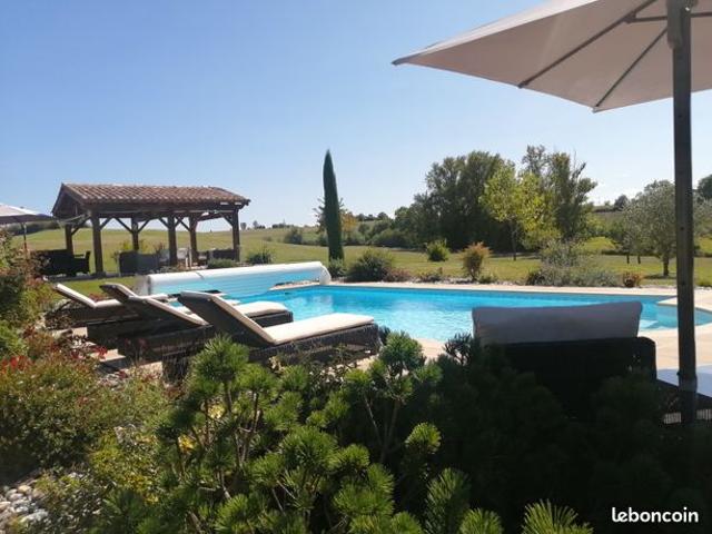 Maison 8 pièces 209 m²
