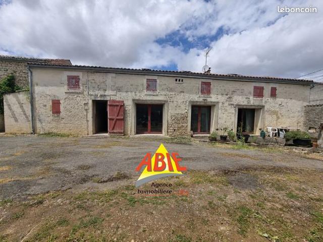 Maison 8 pièces 209 m²