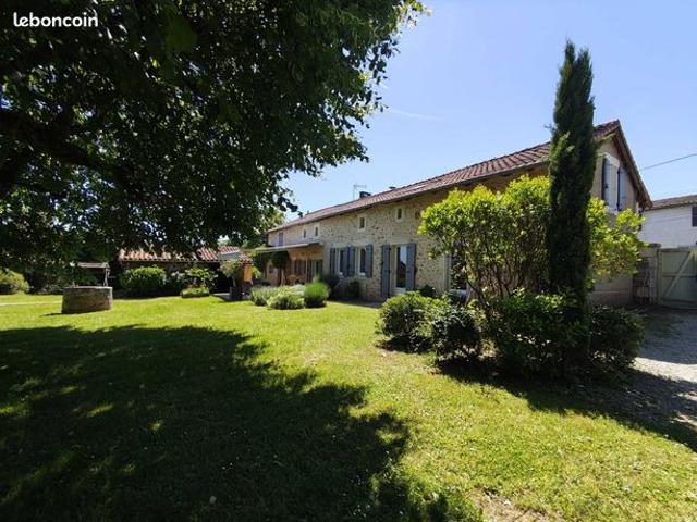 Maison 8 pièces 219 m²