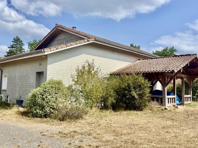 Maison 8 pièces 209 m²