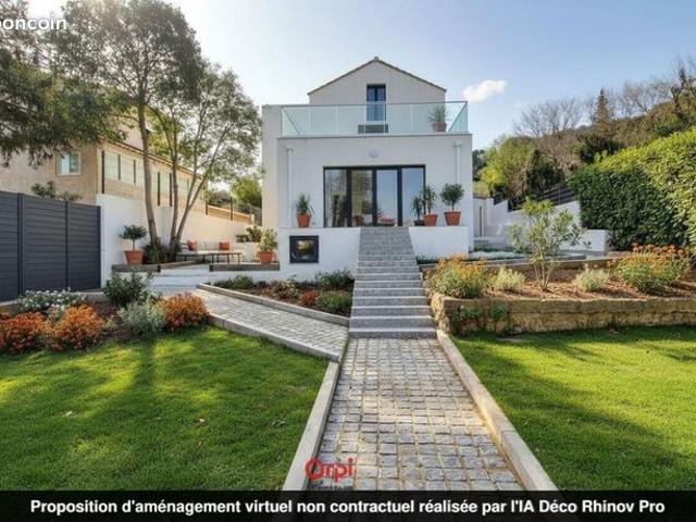 Maison 8 pièces 209 m²