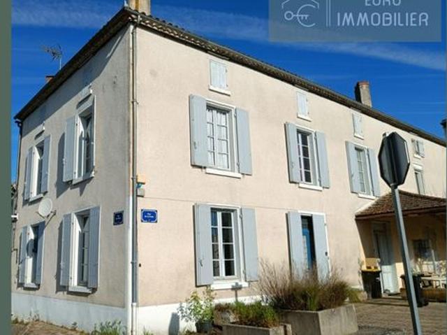 Maison 8 pièces 209 m²