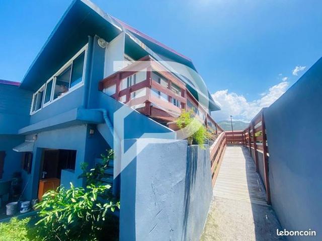 Maison 8 pièces 209 m²
