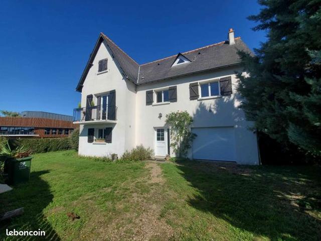 Maison 8 pièces 200 m²