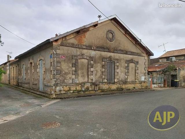 Maison 8 pièces 200 m²