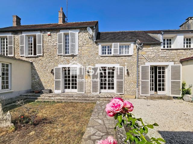Maison 8 pièces 200 m²