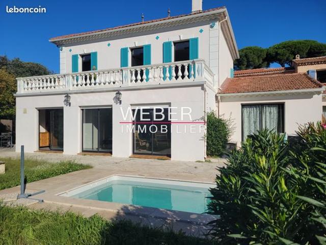 Maison 8 pièces 200 m²