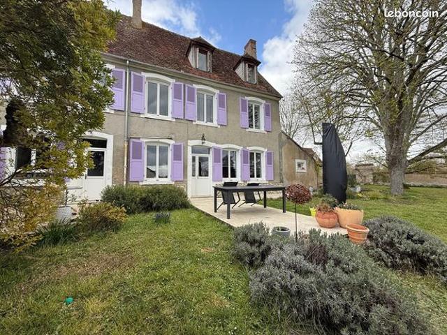 Maison 8 pièces 200 m²