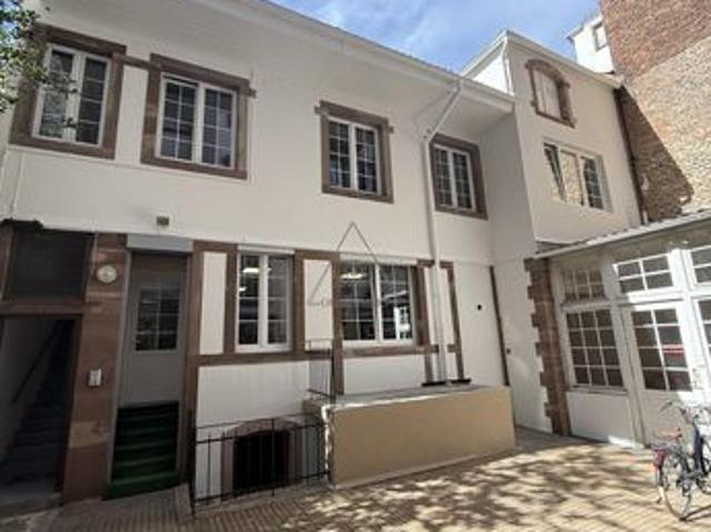 Maison 8 pièces 200 m²
