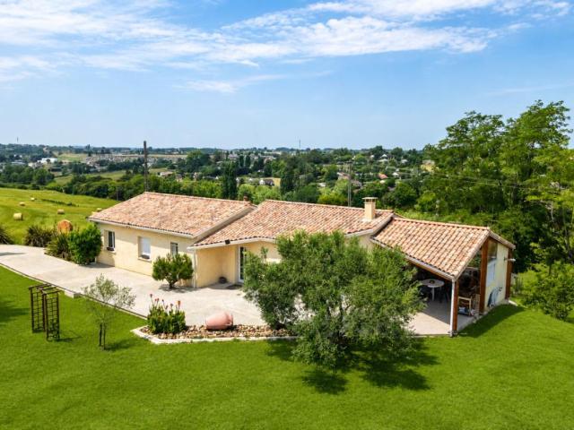 Maison 8 pièces 200 m²