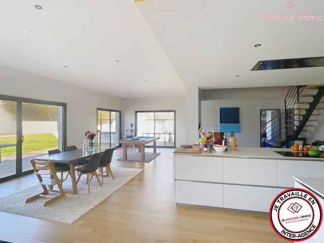 Maison 8 pièces 200 m²