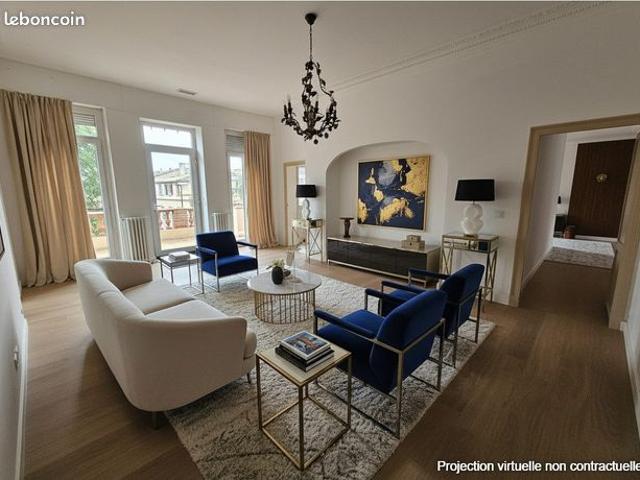Maison 8 pièces 200 m²