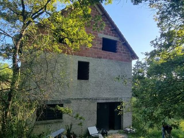 Maison 8 pièces 200 m²
