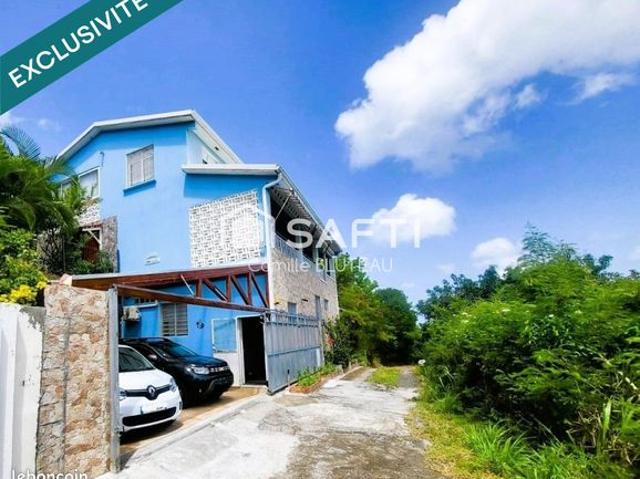 Maison 8 pièces 200 m²