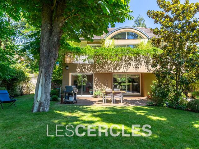 Maison 8 pièces 200 m²