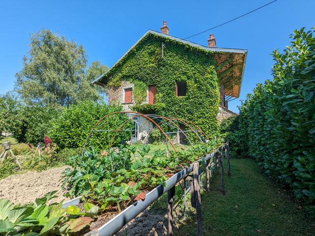 Maison 8 pièces 200 m²