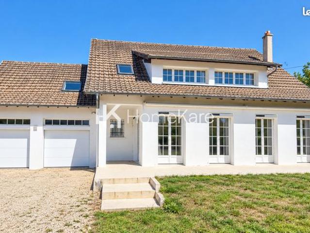 Maison 8 pièces 200 m²
