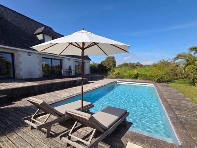 Maison 8 pièces 197 m²