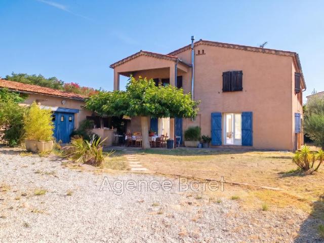 Maison 8 pièces 200 m²