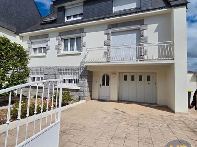 Maison 8 pièces 200 m²