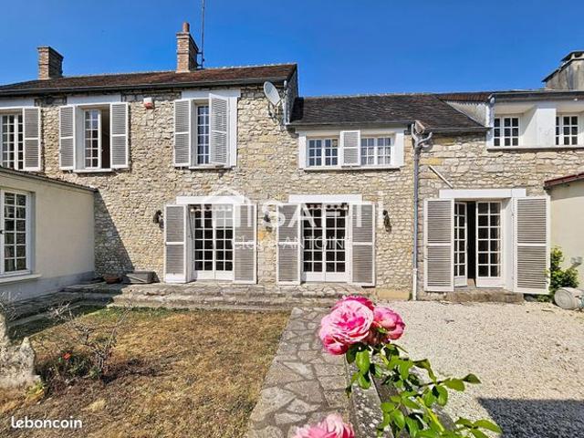 Maison 8 pièces 200 m²