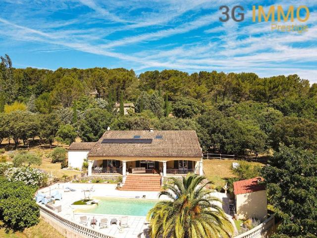 Maison 8 pièces 200 m²