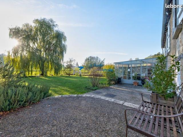 Maison 8 pièces 200 m²