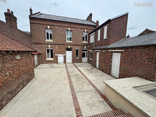 Maison 8 pièces 200 m²