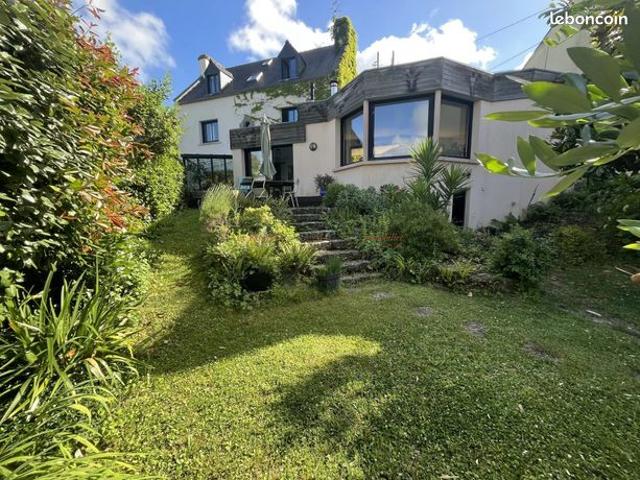 Maison 8 pièces 200 m²