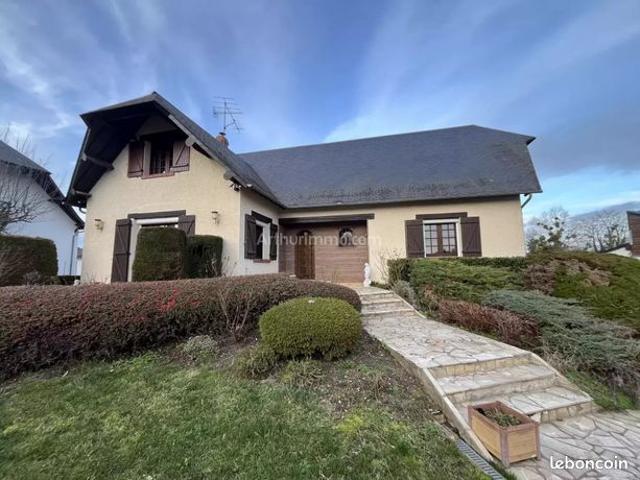 Maison 8 pièces 200 m²